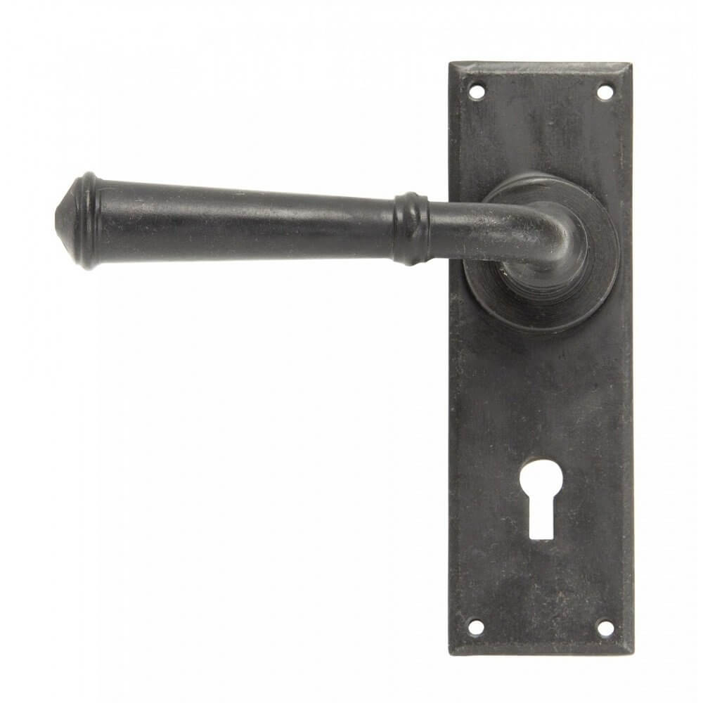 Lever lock door handle store